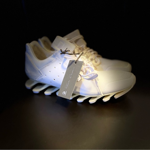 Rick Owens x Adidas in the "Triple White" *Made in Italy* - Picture 5 of 6